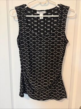 White House Black Market Top - Black & White Wave-Print Sleeveless Tank